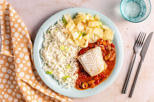 Seehechtfilet in Auberginen-Oliven-Sauce