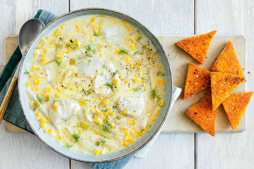 Chowder met koolvis en maïs