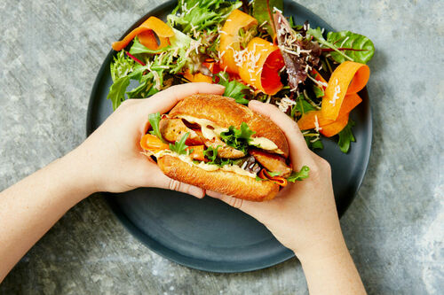 Fast Honey-Glazed Pork Steak Burgers