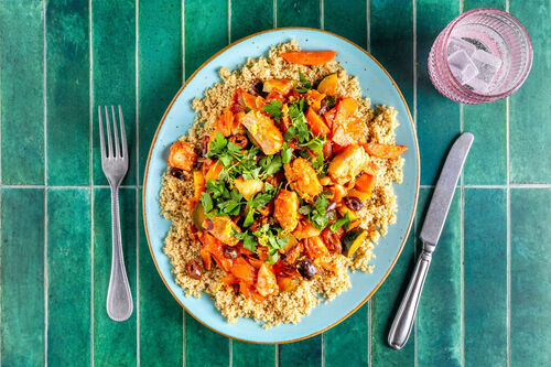Alaska-Seelachs in Tomaten-Oliven-Sauce