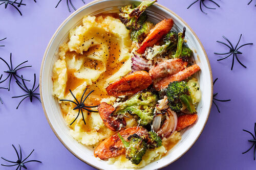 Monster Mash(ed) Potato Bowl with Gravy: