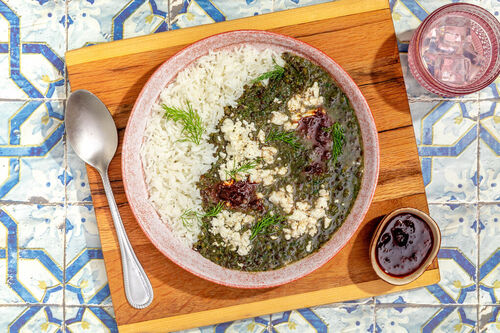 Aromatischer Linsen-Spinat-Eintopf mit Feta