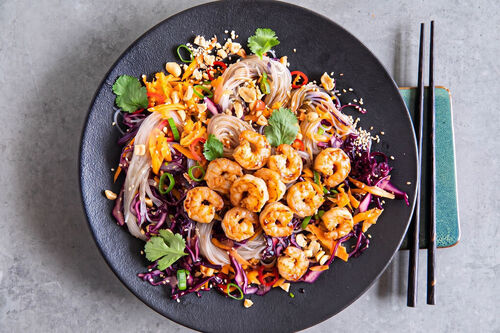 Glasnudeln mit Teriyaki-Garnelen