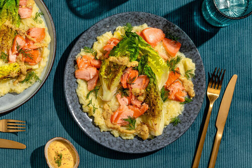 Bloemkoolpuree met warmgerookte zalm