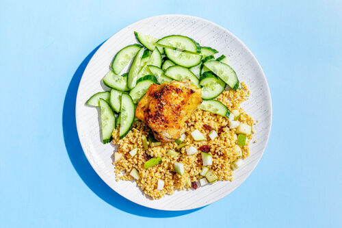 Griechische Hähnchenkeule mit Gurkensalat