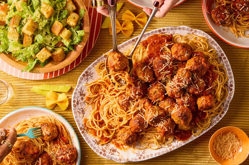 Family Friendly! Spaghetti & Meatballs
