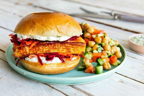 Paneerburger met wortelpickle
