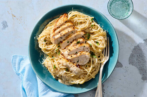 Cacio e Pepe Chicken & Spaghetti