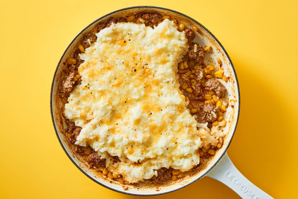 Cheesy Taco Rice - Cooking in the Midwest