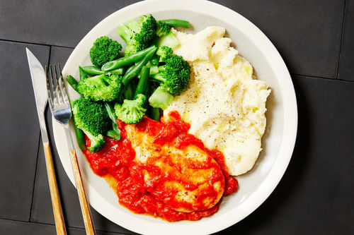 Chicken Mash And Greens With Quick Tomato Sauce Marley Spoon