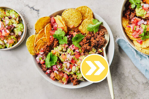 Fast Steakhouse Cheesy Beef Nachos