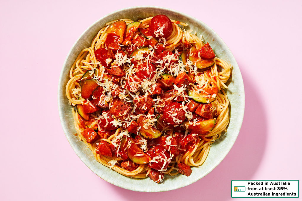 Fast Chorizo Pasta with Zucchini and Tomatoes | Dinnerly