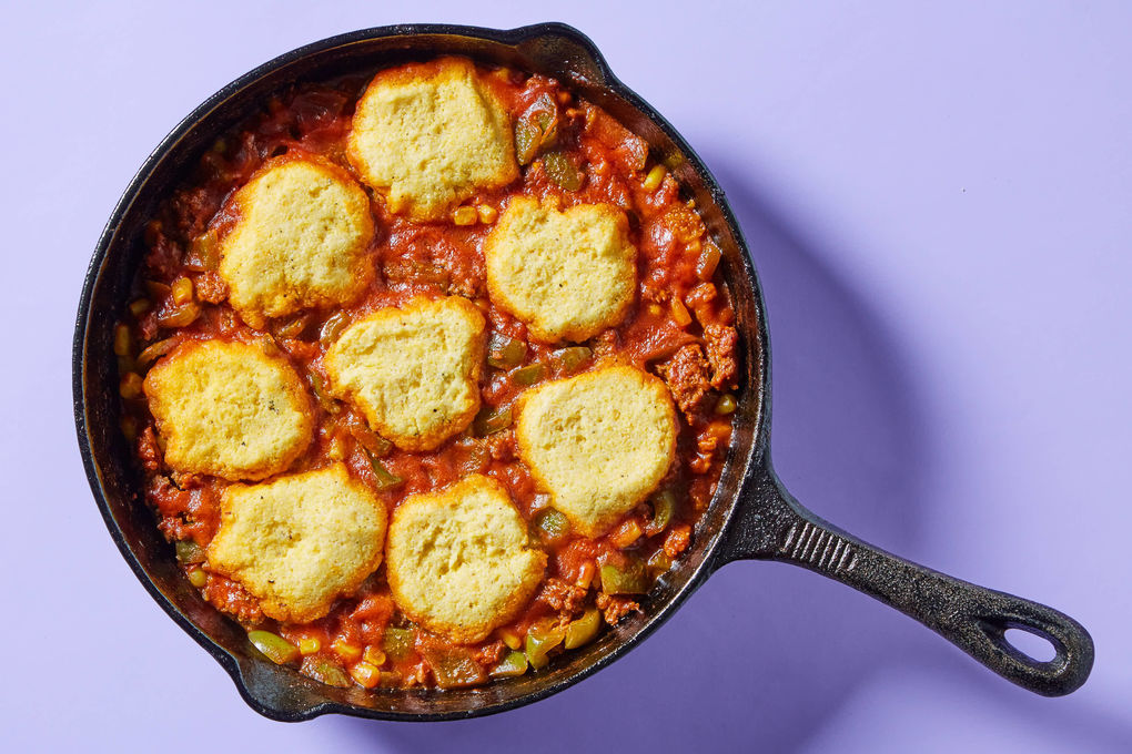 Dinner In A Dash - Chili Starter & Cornbread Baking Kit