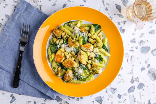 Hähnchen-Pasta mit Birne