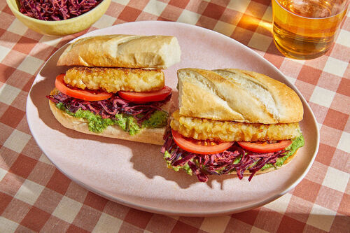 Fischsandwich mit Rotkohl Cajun-Style
