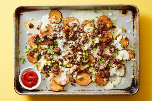 Tailgate! Cheeseburger Nacho Fries