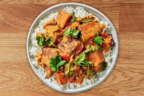 Mild Haloumi and Vegetable Curry