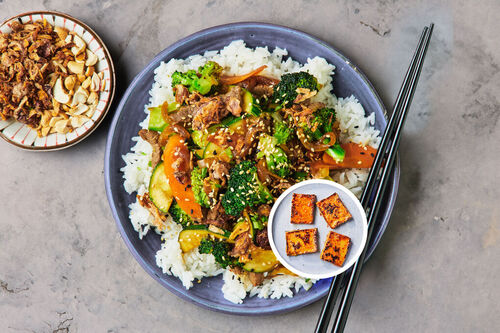 Hoisin, Tofu and Cashew Stir-Fry