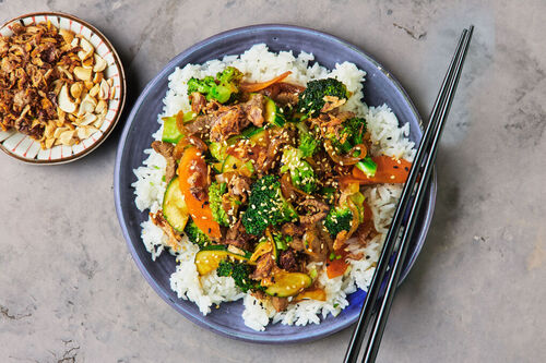 Hoisin, Beef and Cashew Stir-Fry