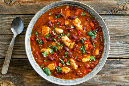 Mexikanischer Hähncheneintopf