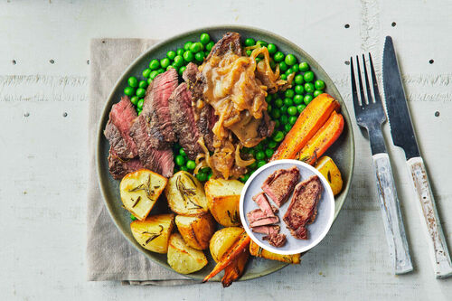 Pub-Style Porterhouse Steak and Onion Gravy