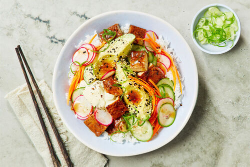 Easy Avocado and Tofu Poke Bowl
