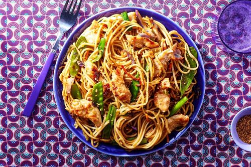 Fast! Chicken Chow Mein