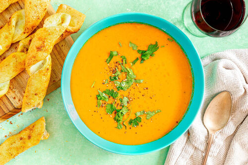 Fruchtig-pikante Kürbiscremesuppe