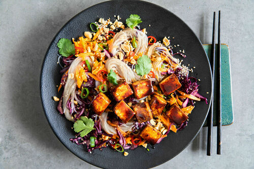 Glasnudeln mit Teriyaki-Garnelen