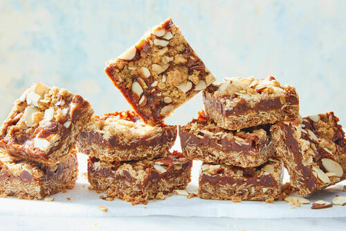 Chef Series! Salted Caramel Oat Bars