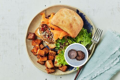 Sweet Chilli-Glazed Wagyu Beef Burgers