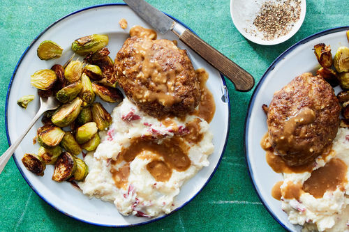 Skillet-Roasted Impossible "Meatloaf" & Gravy