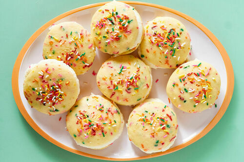 Funfetti Cake Sandwich Cookies