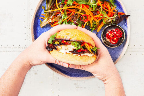 Spicy Asian Chicken Burgers