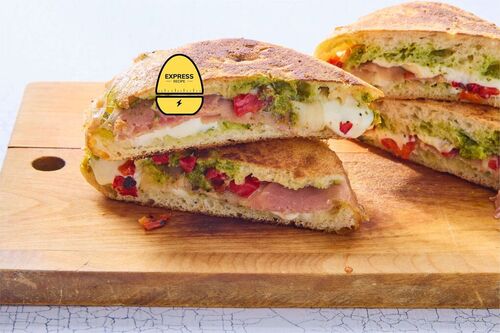 Express Recipe! Prosciutto-Mozzarella Panini