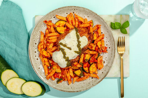 Hähnchen-Parmigiana auf Penne