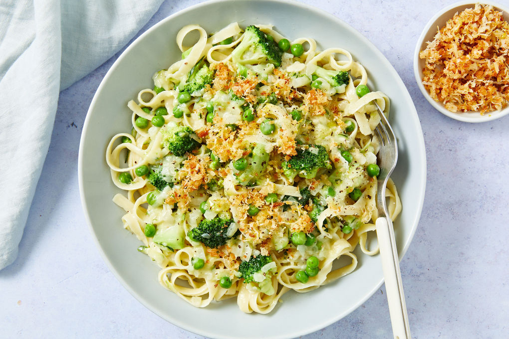 Cheesy broccoli best sale pasta baby