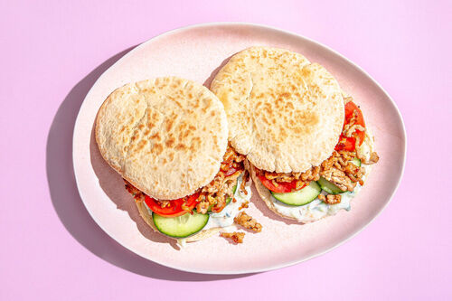 Pitasandwich mit Schweinehack und Tzatziki