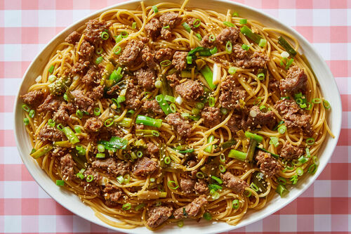Garlic-Soy Pork Noodles