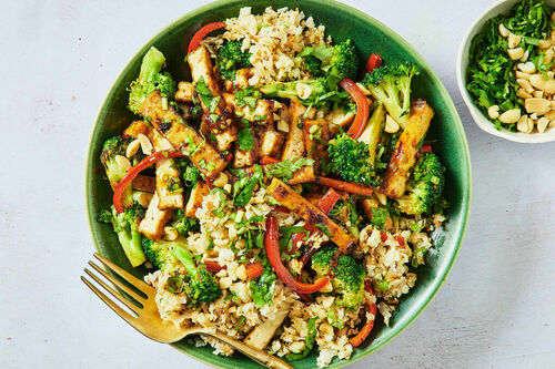 Carb-Conscious Spicy Satay Tofu