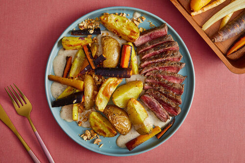 Kruidige vegan steak met tahindip