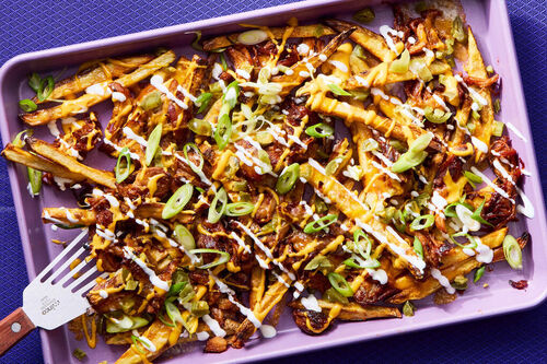 Tailgate! 🏈 BBQ Pulled Pork Nacho Fries