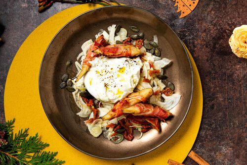 Burrata und Birne in Serrano