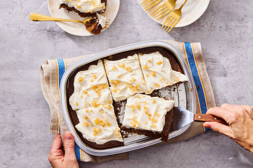 Holiday Dessert! Gingerbread Cake