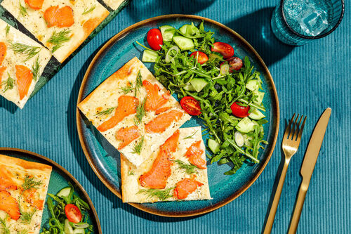 Elzasser flammkuchen met gerookte zalm