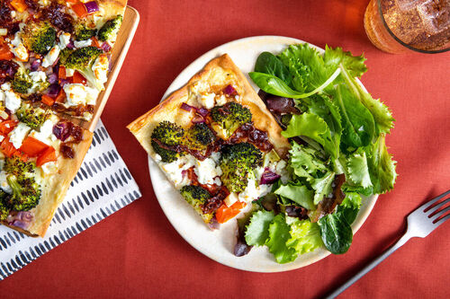 Flammkuchen met feta en broccoli