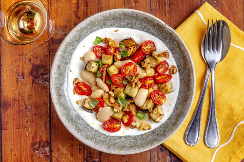 Geroosterde aubergine met boterbonen