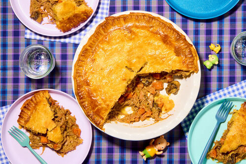 Family Friendly! Pub-Style Meat Pie