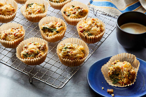 Make-Ahead Scrambled Egg Muffins