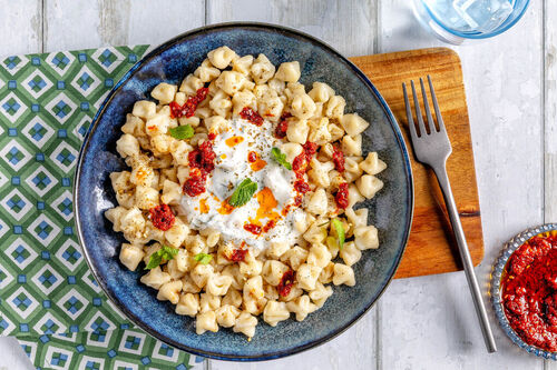 Snelle Turkse manti met za'atar-olie